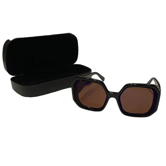 MCM Geometric Sunglasses 709S 002-Gradient-Black/White Leather Inserts MCM Geometric Sunglasses 709S 002-Gradient-Black/White  main image 2